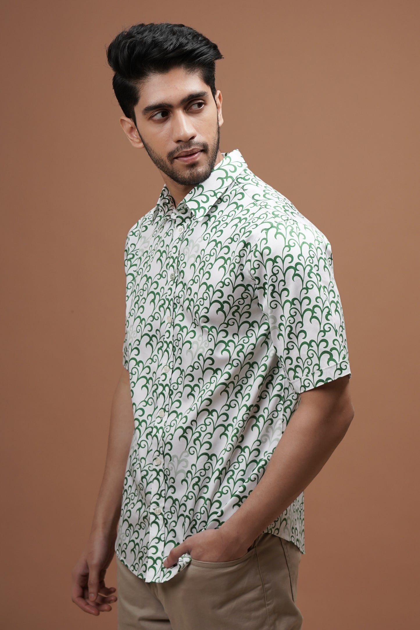 Regular Fit ‘Leafy Serenade’ Print Shirt