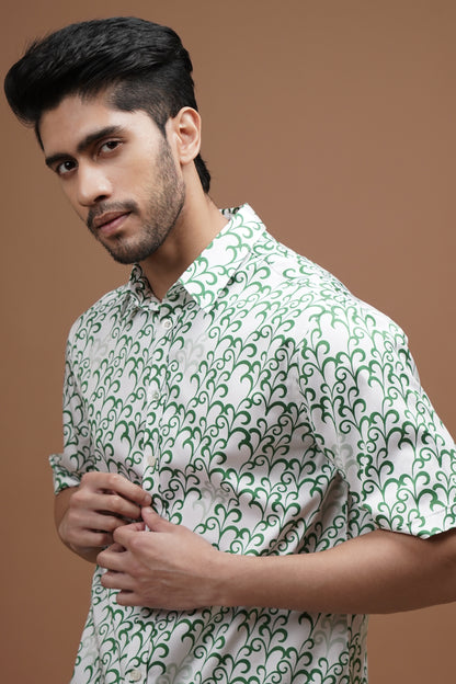 Regular Fit ‘Leafy Serenade’ Print Shirt