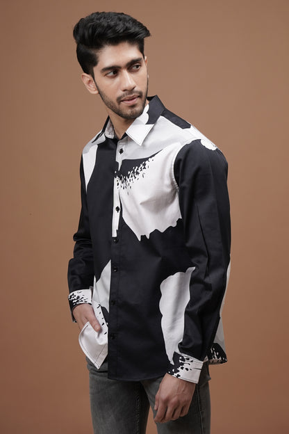 Regular Fit ‘Black & Bloom’ Print Shirt